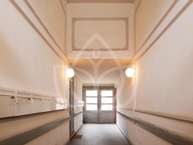Provisionsfrei Stilvolle 4 Zimmer Altbauwohnung in Berlin Kreuzberg!