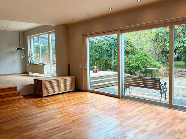 Provisionsfrei*Modernes EFH mit Traumgarten und Einliegerwohnung