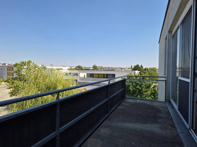 PROVISIONSFREIE 3 ZIMMERWOHNUNG MIT BALKON!