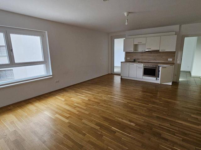 PROVISIONSFREIE 2 ZIMMERWOHNUNG mit LOGGIA