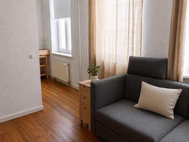 Provisionsfreie 2 Zimmer Altbauwohnung mit attraktiver Mietrendite – DIREKT VOM EIGENTÜMER