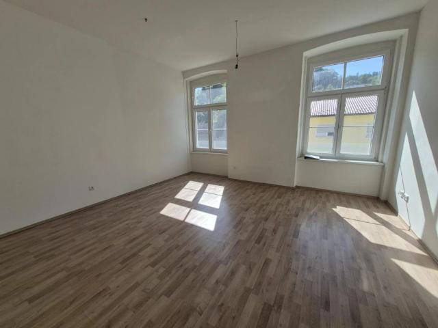PROVISIONSFREIE 2 Zimmer Wohnung