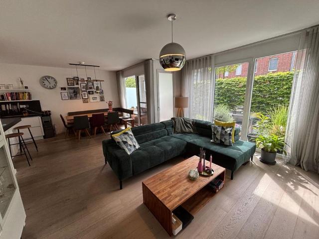Provisionsfreie 4 Zi. Terrassenwohnung mit Garten & TG, 133m²