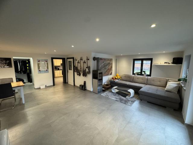 Provisionsfreie 4 Zimmer Traumwohnung im Haus in Haus Konzept in ruhiger Lage