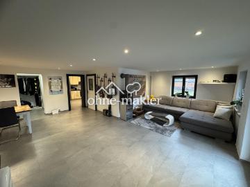 Provisionsfreie 4 Zimmer Traumwohnung im Haus in Haus Konzept in ruhiger Lage