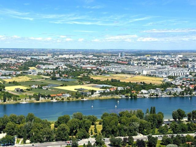 PROVISIONSFREIE ANLEGERWOHNUNGEN THE WATERFRONT CURIOSITY – EIGENGRUND BEI DER ALTEN DONAU!