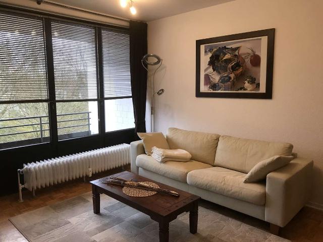 Provisionsfreie attraktive Kapitalanlage, möbl. 2 Zi Wohng. in bevorzugter Lage mit Südbalkon und TG
