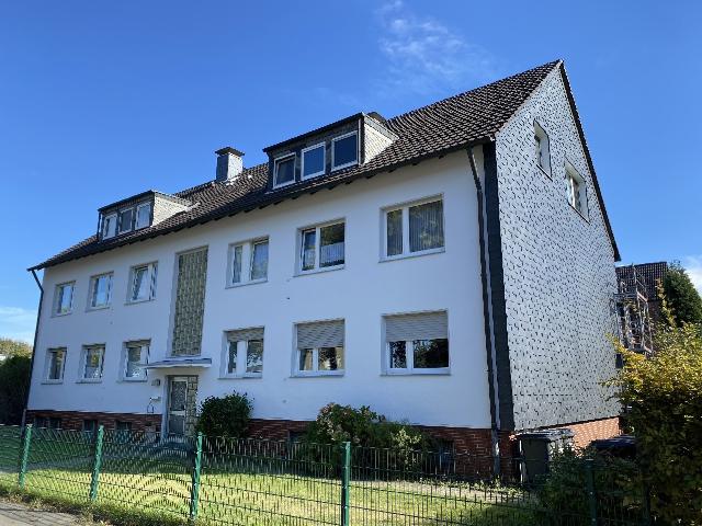 Provisionsfreie Dachgeschosswohnung zum Selbstbezug