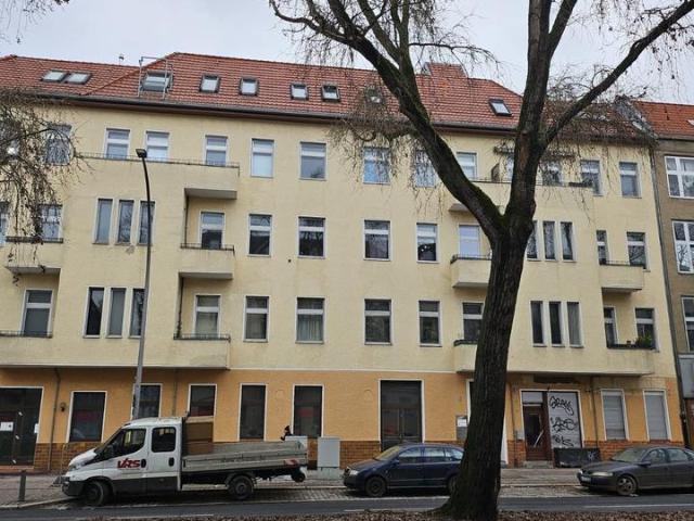 Provisionsfreie Dachgeschosswohnung am U Bahn Scharnweberstr
