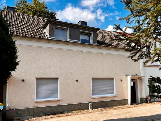 Provisionsfreie Eigentumswohnung Reihenmittelhaus mit Garten