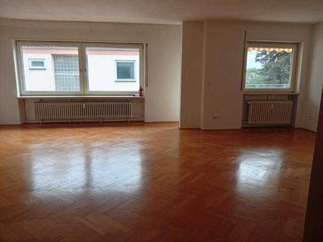 provisionsfreie ETW 108 qm 3ZKBB