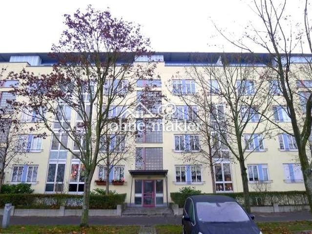 Provisionsfreie, modernisierte 3 Zimmer Wohnung mit Wintergarten und Garagenbox, bezugsfrei
