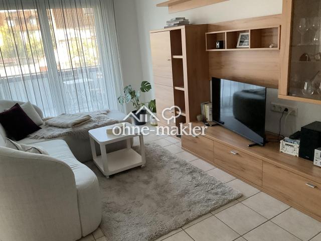 Provisionsfreie, neuwertige 2 Zimmer Wohnung mit sonnigem, großzügigem Balkon