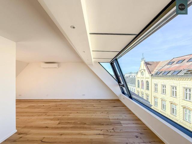 Provisionsfreier Erstbezug: Luxuriöse Dachgeschoss Maisonette Wohnung mit Terrasse in Währinger Toplage! Klimatisiert, Smart Home!