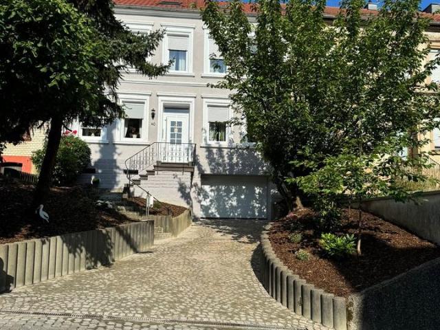 Provisionsfreies Einfamilienhaus in Püttlingen zu verkaufen