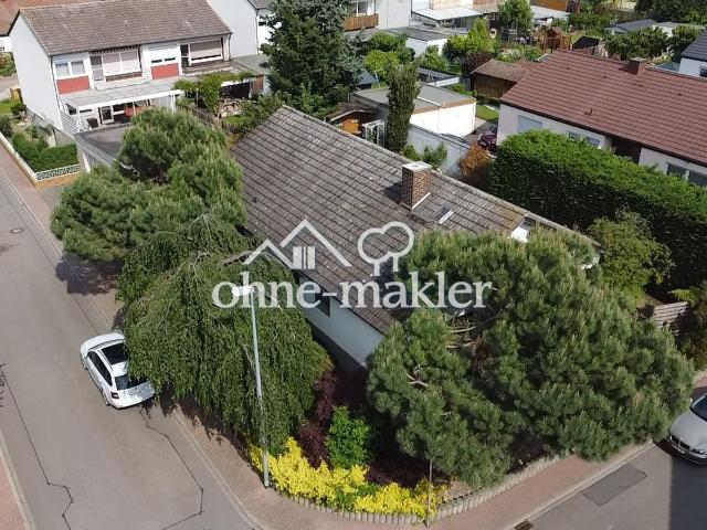 Provisionsfreies Einfamilienhaus mit 594 m² Grundstück, Südgarten, Doppelgarage, Sauna