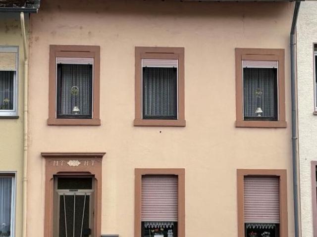 Provisionsfreies Reihenmittelhaus mit Garten in Trier Zewen