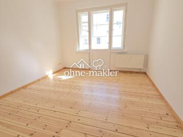 Provisionsfrei + bezugsfrei + Balkon + Tiefgarage in der Plauener Altstadt