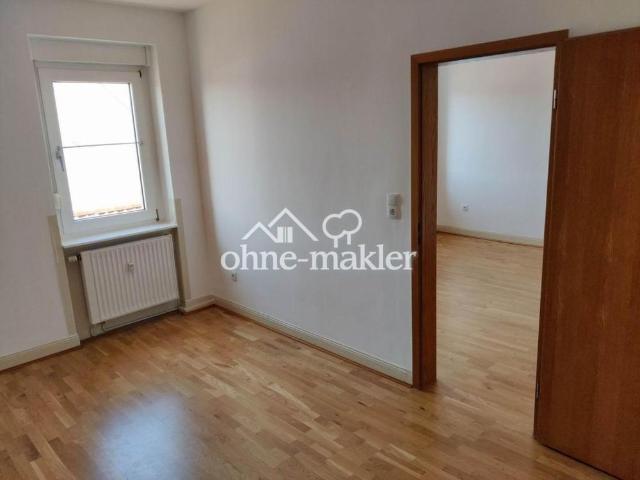 !provisionsfrei+WG geeignet helle hochwertig sanierte 4 ZKB Altbauwohnung in Seckenheim