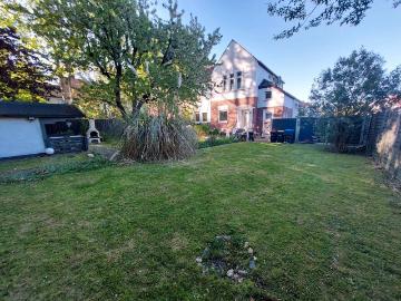 Provisonsfrei: charm. Haus mit Stil nur 700 m vom See entfernt