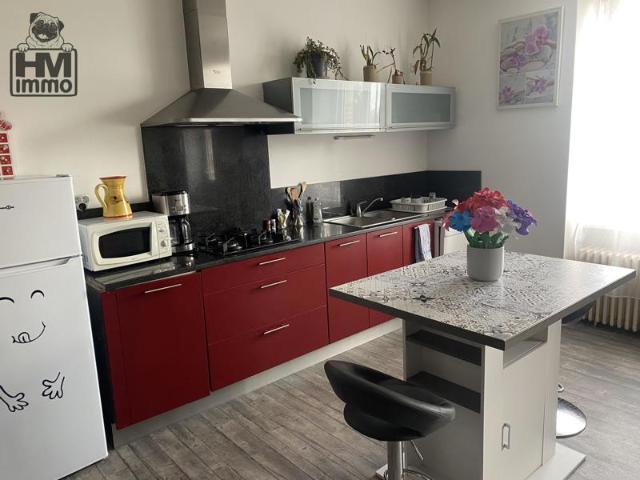Proximité de Limoges, maison familiale sur les hauteur de Bosmie l'Aiguille terrain de plus de 1500 M² GARE, BUS, TOUT COMMERCES