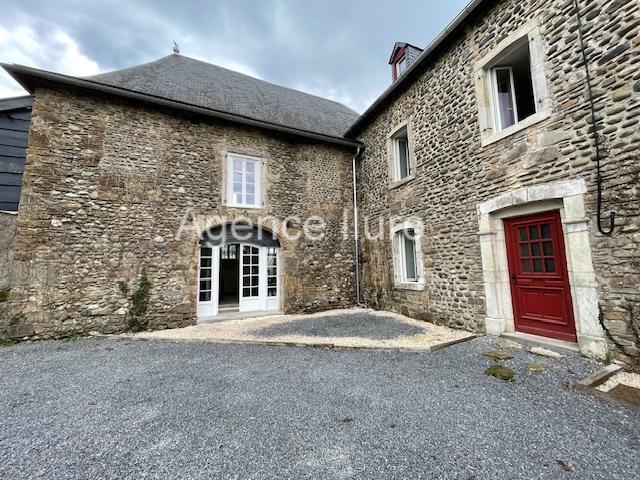 Proximite Immediate Oloron Tres Belle Maison De Caractere. 202m² Oloron Sainte Marie
