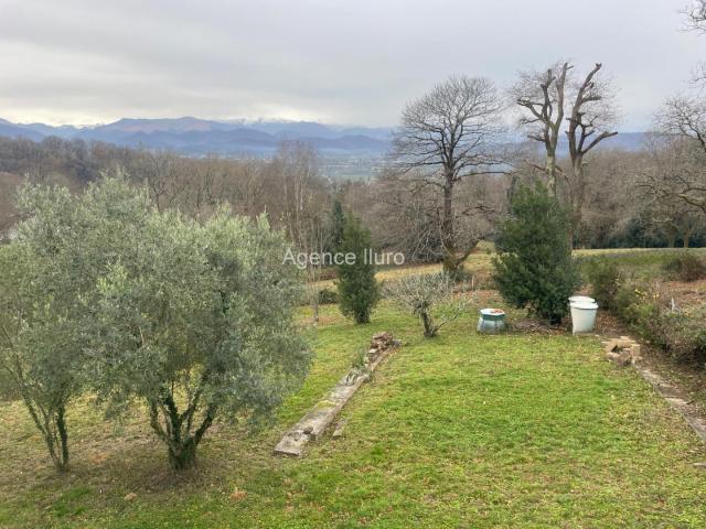 Proximite Immediate Oloron Maison D'habitation T5 Avec Jar. 119m² Oloron Sainte Marie