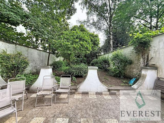 Proximité Place du luxembourg, Magnifique appartement Meublé 3 ch avec TERRASSE & JARDIN