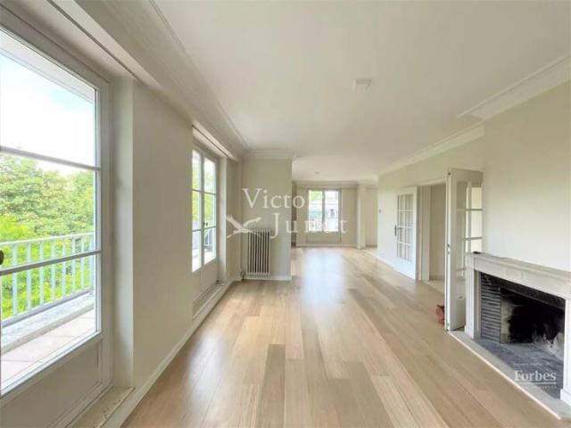 Proximity to Parc Parmentier 3 bedroom apartment