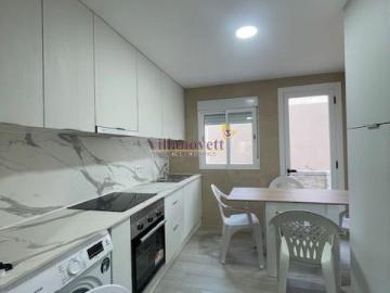 PRÓXIMO AL CALVARIO, APARTAMENTO 2º SIN ASCENSOR, 2 DORMITORIOS AMUEBLADO, OPCIÓN CON PLAZA GARAJE ABIERTA PARA 2 COCHES