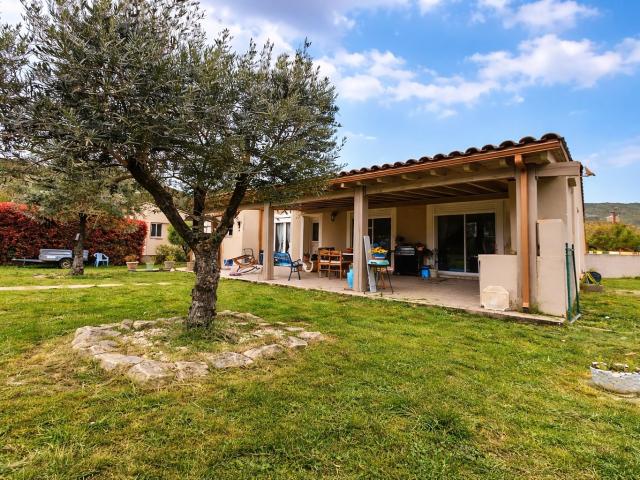 Proche Couiza Villa Moderne De 136M2 Avec Jardin Arboré Terr. 135m² Couiza