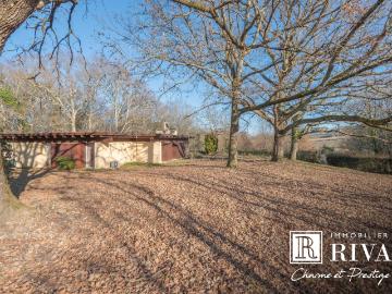 Proche Commerces Maison 5 Chambres 250 M2 Sur 7.55 Ha 250m² Pompignac