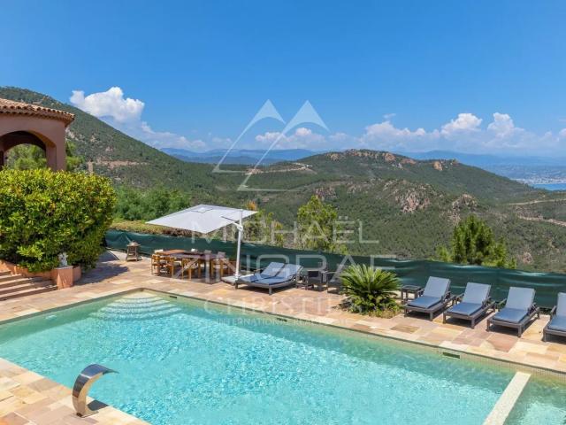 Proche Cannes Propriété familiale 664m² Théoule sur Mer