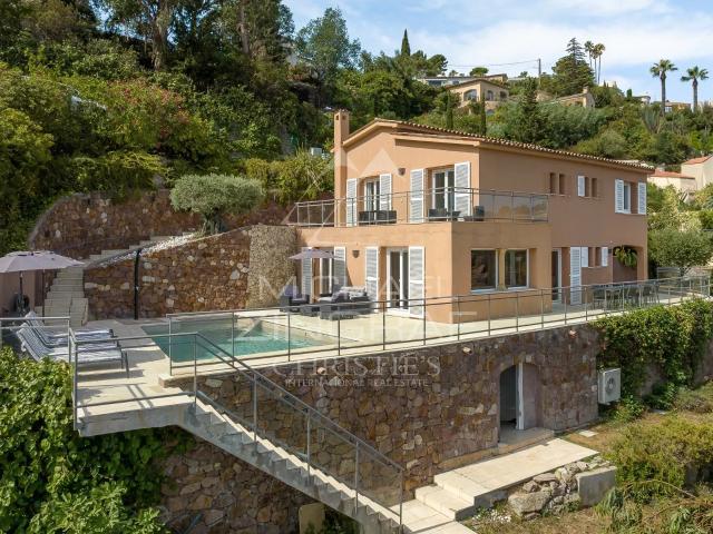 Proche Cannes Théoule Sur Mer Élégante maison familiale. 120m² Théoule sur Mer