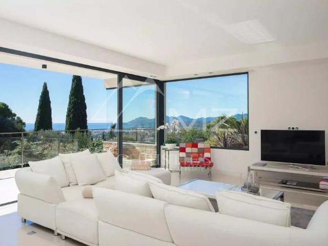 Proche Cannes Villa Moderne