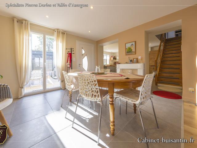 Proche centre, appartement récent
