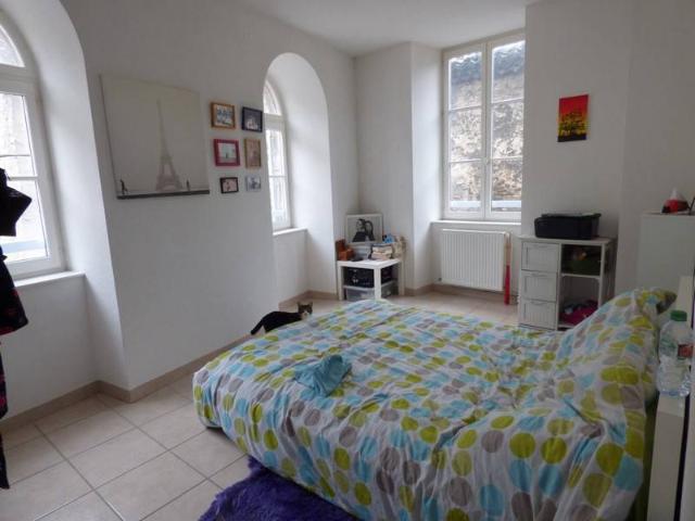 Proche centre ville Appartement avec cave