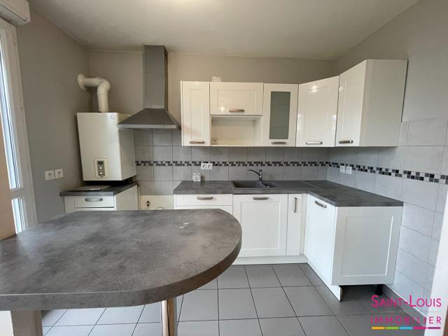 Proche accès A13/14 Appartement Ecquevilly 2 pièces en rez de jardin de 48.21 m2