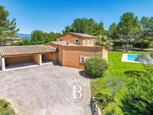 Proche Aix En Provence – Maison – 4 Chambres – Piscine Jar. 224m² Meyrargues