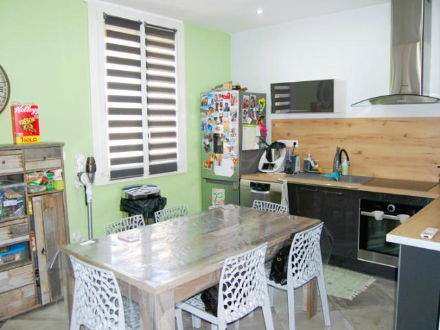 PROCHE ALES. Villa de plain pied de 97m2, 3 chambres, sur 71