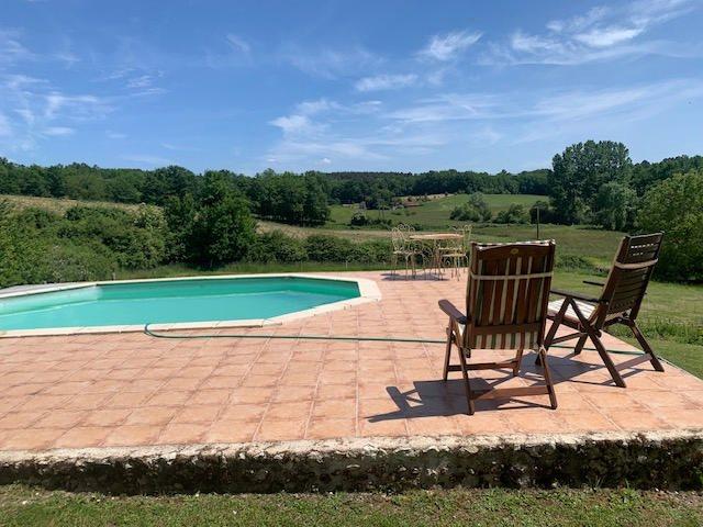 Proche Aubeterre, maison de campagne avec 2 maisons d'amis s. 300m² Saint Romain