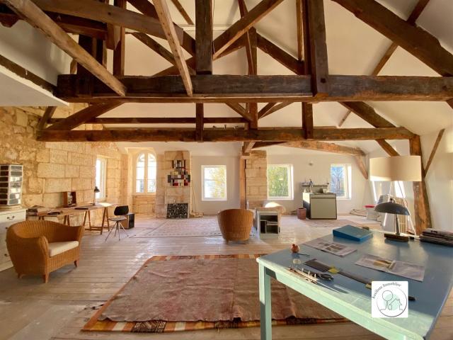 Proche Bourg Sur Gironde 218m² Gauriac
