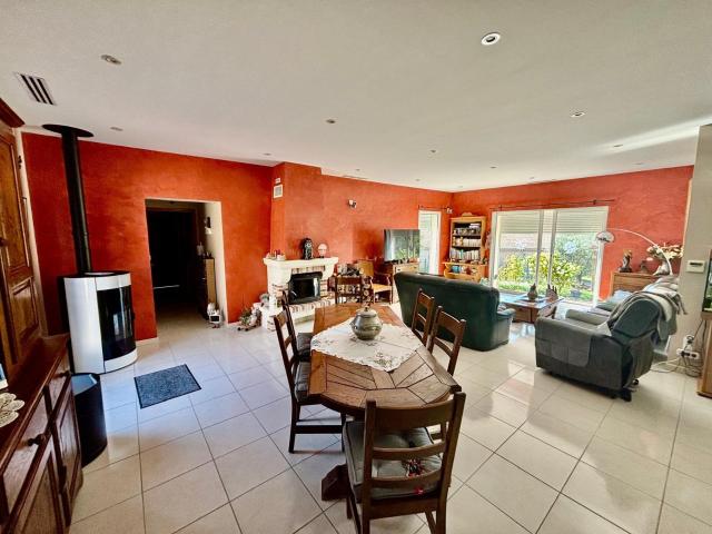 Proche GRIGNAN, villa de 140 m2 sur un terrain de 1 260 m2. 140m² Taulignan