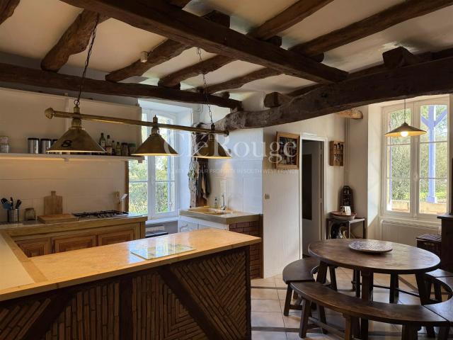 Proche de Duras Grande Maison Familiale avec Gîte, Granges. 148m² Duras