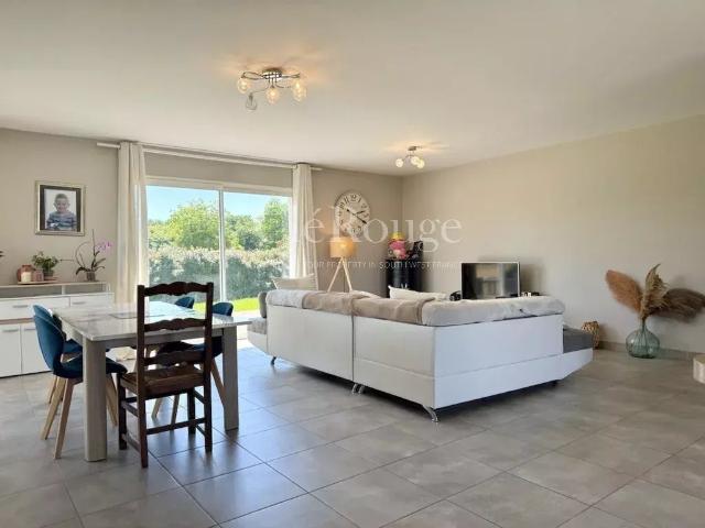 Proche de Duras Magnifique propriété moderne avec vue sur. 108m² Duras