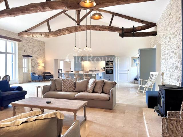Proche de Monségur Magnifique propriété de campagne de 6 c. 441m² Monségur