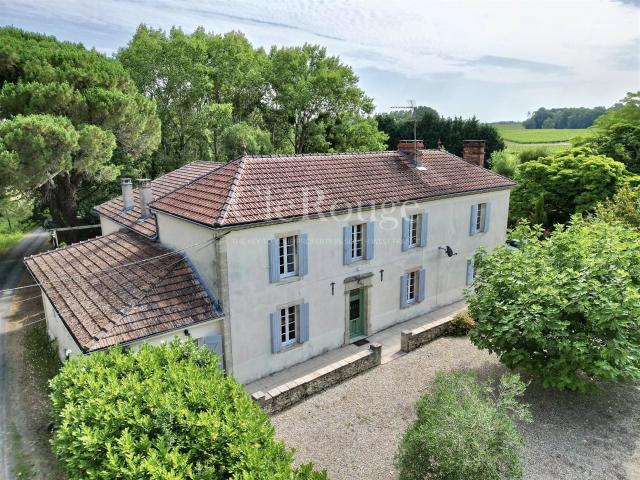 Proche de Sauveterre de Guyenne Belle maison en pierre ave. 394m² Sauveterre de Guyenne
