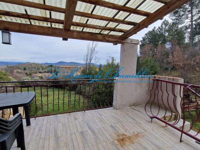 Proche de Saint Ambroix, mas de type F3/F4 sur 589 m2 de ter. 80m² Saint Ambroix