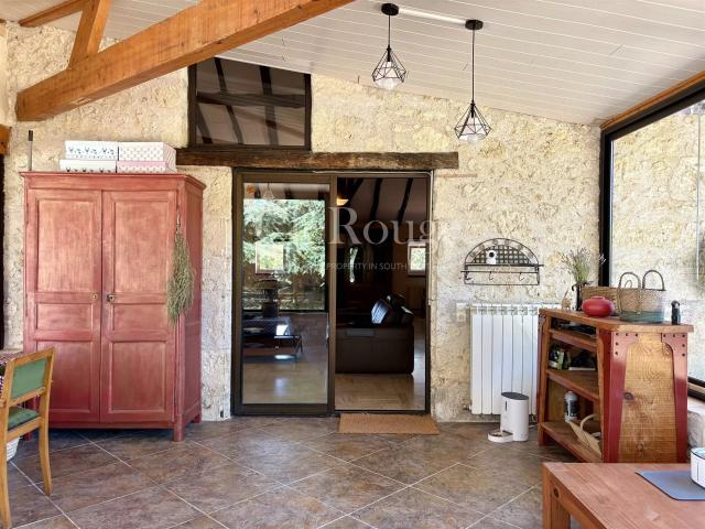 Proche de Pujols et le Lot – Élégante propriété de caractère. 265m² Pujols