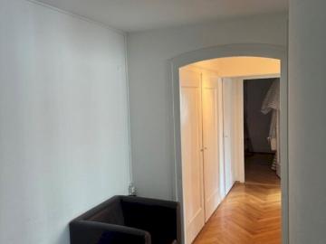 Proche de toutes les commodités, appartement de 3 pièces au 3ème étage